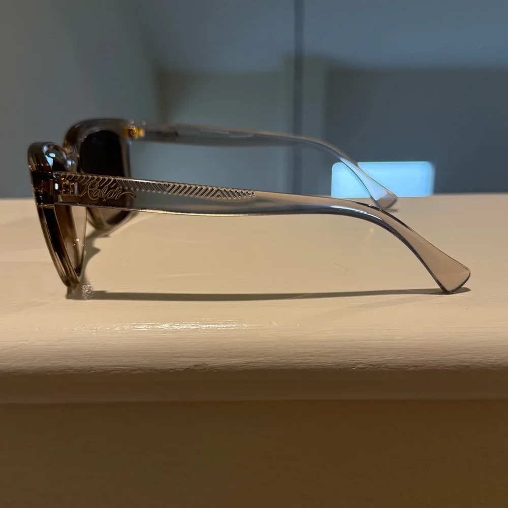 Ralph Ralph Lauren Tan Cat Eye Sunglasses - Picture 5 of 11